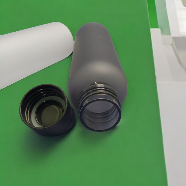 Бутылка для воды Health Bottle, матовая 700 мл.